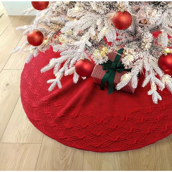 NWT 24” Red Knit Christmas Tree Skirt - Picture 2 of 9